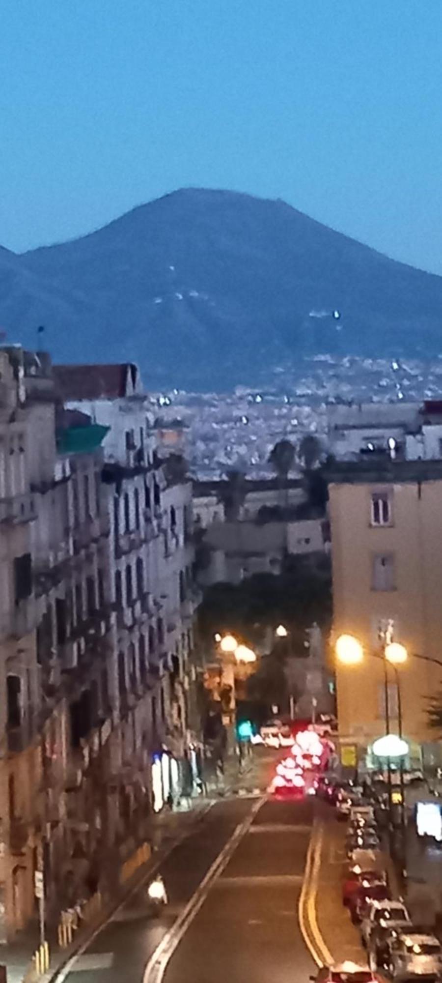 Nonna Assunta Apartment Napoli Exterior foto